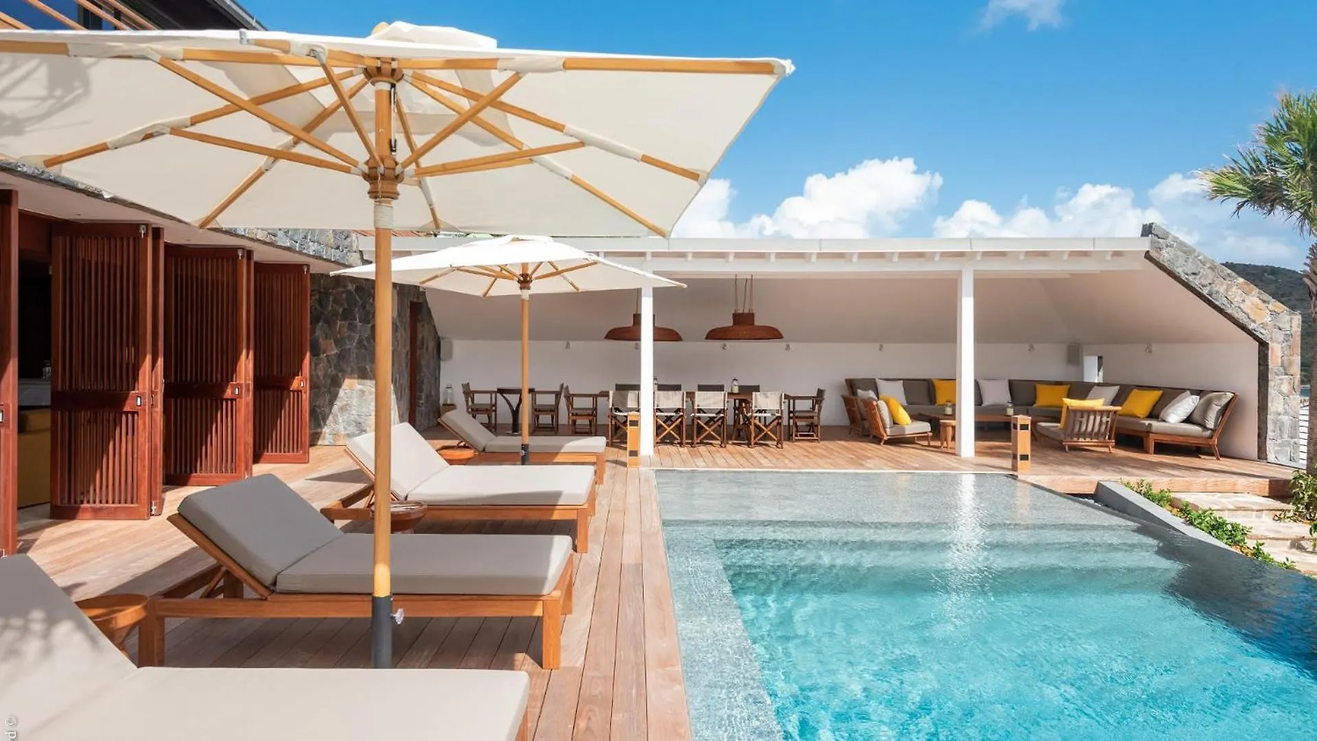 Spacious Villa With True Architectural Gem Toiny サン・バルテルミー島